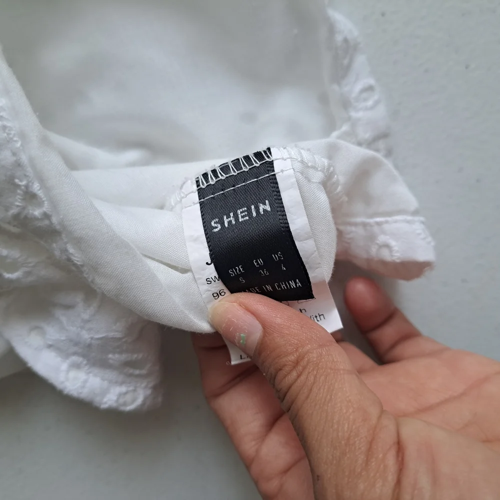 White 4 Tops Bundle - Picture 12 of 12